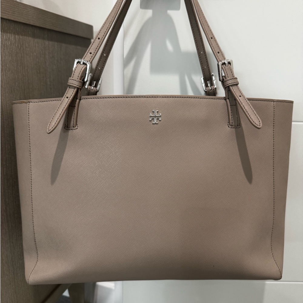 Tory Burch Taupe Tote